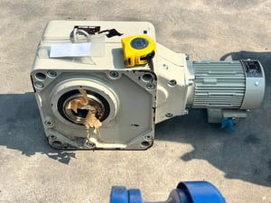 💥#ของใหม่เก่าเก็บ💯💥 🔴#มอเตอร์เกียร์ทดกำลังญี่ปุ่น🇯🇵SUMITOMO JP🇯🇵⚡️380V⚡️💥#ของใหม่เก็บสแปยังไม่ได้ใช้งาน💯💥 💥#ของใหม่เก่าเก็บ💯💥 🔴#มอเตอร์เกียร์ทดกำลังญี่ปุ่น🇯🇵SUMITOMO JP🇯🇵⚡️380V⚡️💥#ของใหม่เก็บสแปยังไม่ได้ใช้งาน💯💥