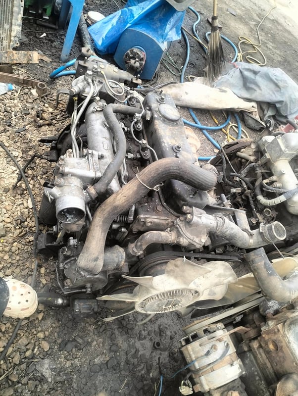 เครื่องยนต์ 4BE1 110แรง เครื่องยนต์ 4BE1 110แรง