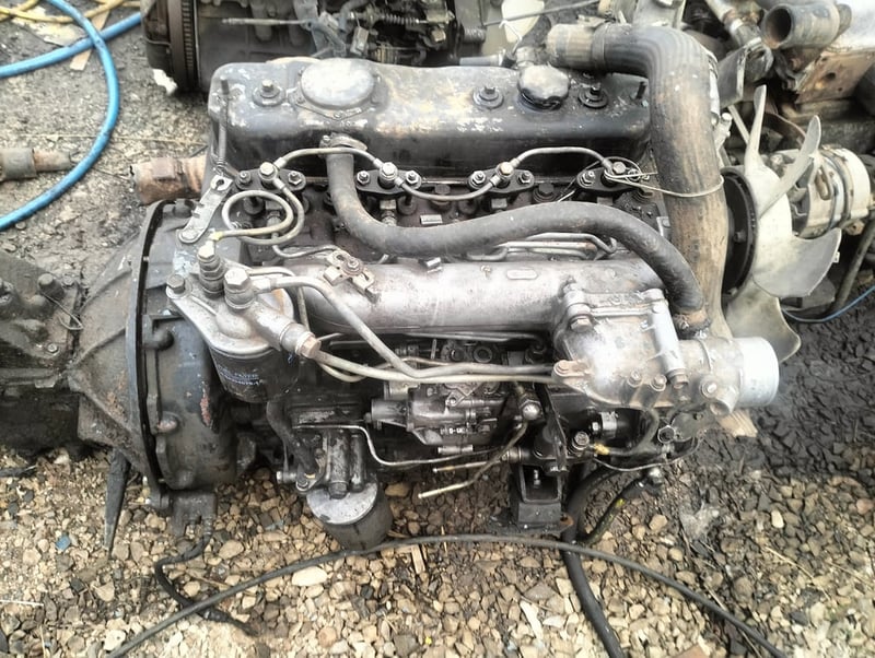 เครื่องยนต์ 4BE1 110แรง เครื่องยนต์ 4BE1 110แรง