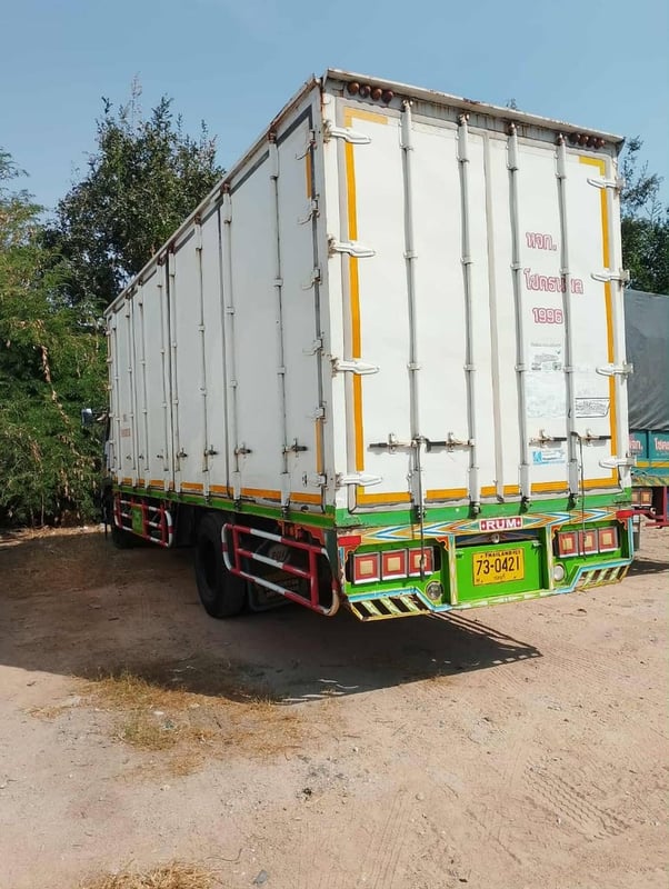 HINO FF 210แรงม้า รถบรรทุก 6ล้อ ตู้แห้ง ปี1999