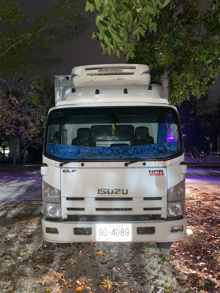 ขายรถบรรทุก 6 ห้องเย็น มือ 2 