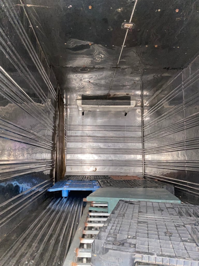 ขายรถบรรทุก 6 ห้องเย็น มือ 2 