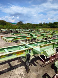 PANUS ASSEMBLY สองเพลา รถบรรทุก อื่นๆ หางก้างปลา ปี2014