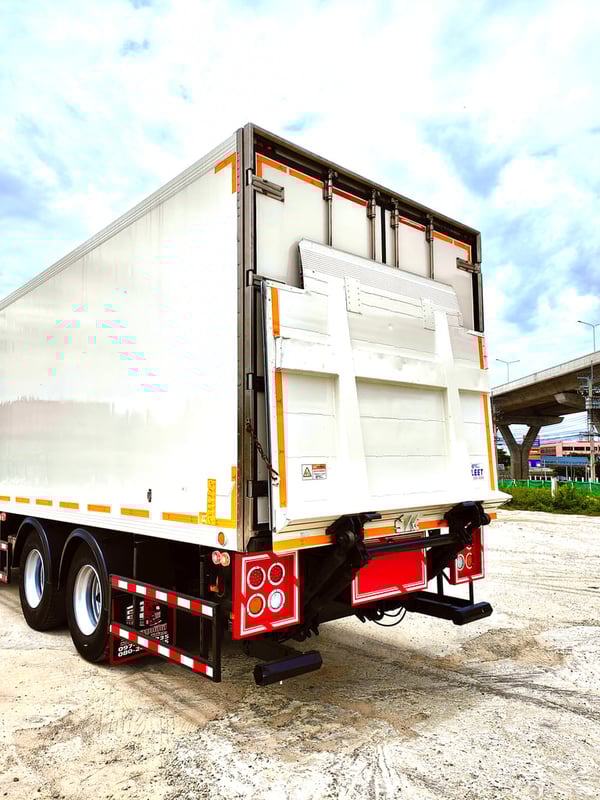 รถตู้เย็น HINO FL8J 260แรงม้า รถบรรทุก 10ล้อ ปี2017 รถตู้เย็น HINO FL8J 260แรงม้า รถบรรทุก 10ล้อ ปี2017