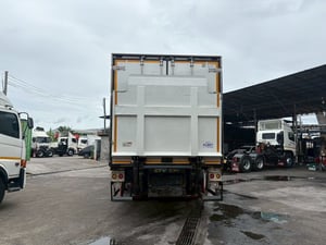 HINO VictorFL8J 260แรงม้า รถบรรทุก 10ล้อ ตู้เย็น ปี2017 HINO VictorFL8J 260แรงม้า รถบรรทุก 10ล้อ ตู้เย็น ปี2017