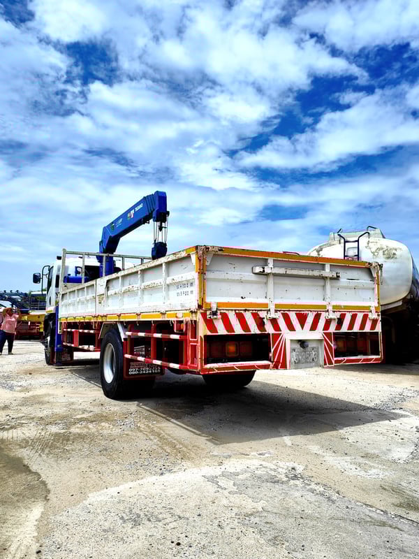 Isuzu FTR240 พร้อมเครน Tadano 5 ตัน 5 ปอก