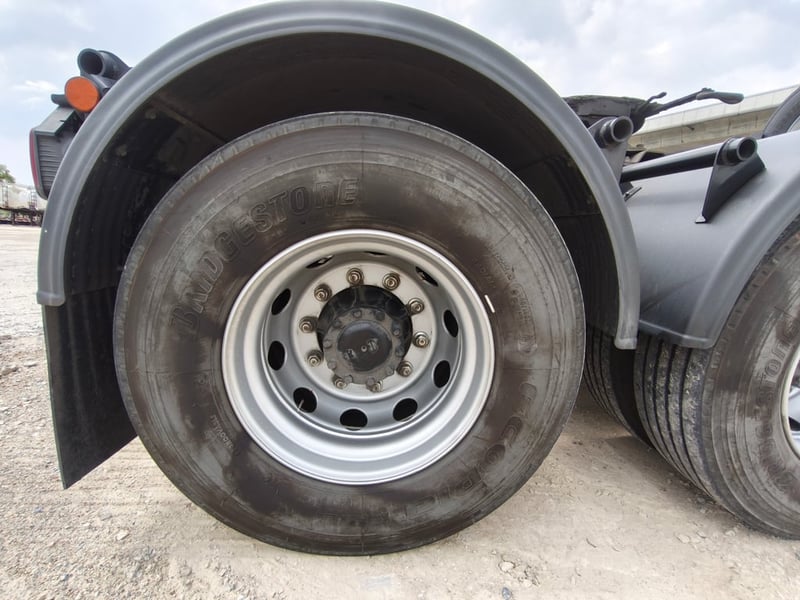 HINO FM1A344 344แรงม้า รถบรรทุก 10ล้อ หัวลาก เฉพาะหัว ปี2024