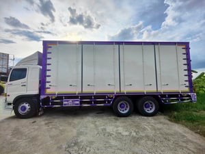 HINO FL8J 260แรงม้า รถบรรทุก 10ล้อ ตู้แห้ง ปี2019 HINO FL8J 260แรงม้า รถบรรทุก 10ล้อ ตู้แห้ง ปี2019