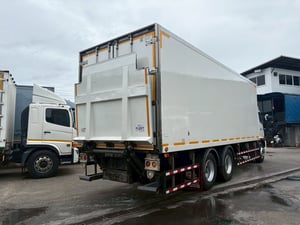 HINO VictorFL8J 260แรงม้า รถบรรทุก 10ล้อ ตู้เย็น ปี2017 HINO VictorFL8J 260แรงม้า รถบรรทุก 10ล้อ ตู้เย็น ปี2017