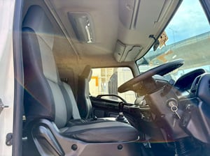 HINO FG8J 240แรงม้า รถบรรทุก 6ล้อ ตู้เย็น ปี2017 HINO FG8J 240แรงม้า รถบรรทุก 6ล้อ ตู้เย็น ปี2017