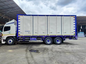 HINO FL8J212 212แรงม้า รถบรรทุก 10ล้อ ตู้แห้ง ปี2010 HINO FL8J212 212แรงม้า รถบรรทุก 10ล้อ ตู้แห้ง ปี2010