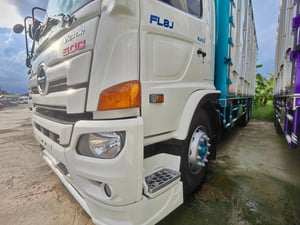 HINO FL8J 260แรงม้า รถบรรทุก 10ล้อ ตู้แห้ง ปี2019 HINO FL8J 260แรงม้า รถบรรทุก 10ล้อ ตู้แห้ง ปี2019