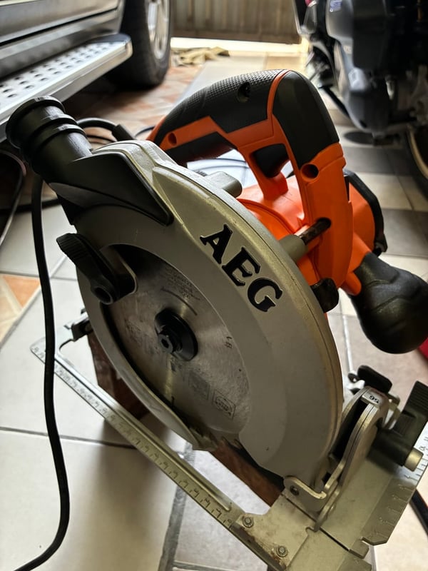 เลื่อยวงเดือน AEG เลื่อยวงเดือน AEG