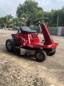 รถตัดหญ้านั่งขับ Honda 3013