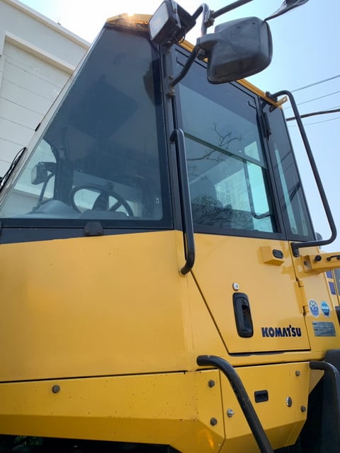 WA320-6 ตัก 3.17 คิว ยกสูง 3.90 เมตร เครื่องยนต์ 6 สูบเทอร์โบ นำเข้าจากญี่ปุ่น สนใจติดต่อ 0927826142 WA320-6 ตัก 3.17 คิว ยกสูง 3.90 เมตร เครื่องยนต์ 6 สูบเทอร์โบ นำเข้าจากญี่ปุ่น สนใจติดต่อ 0927826142