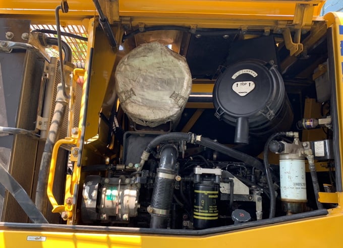 WA320-6 ตัก 3.17 คิว ยกสูง 3.90 เมตร เครื่องยนต์ 6 สูบเทอร์โบ นำเข้าจากญี่ปุ่น สนใจติดต่อ 0927826142 WA320-6 ตัก 3.17 คิว ยกสูง 3.90 เมตร เครื่องยนต์ 6 สูบเทอร์โบ นำเข้าจากญี่ปุ่น สนใจติดต่อ 0927826142