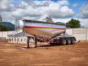 หางกล้วยหอม 3 เพลา ยกล้อหลังได้ หางกล้วยหอม 3 เพลา ยกล้อหลังได้