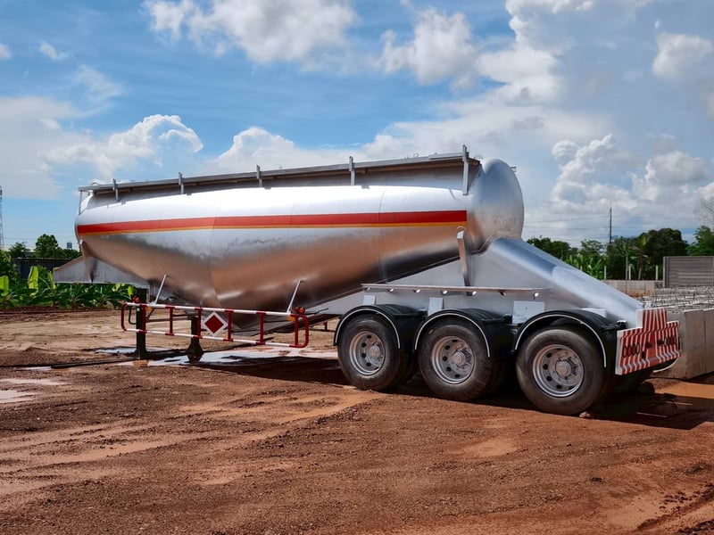 หางกล้วยหอม 3 เพลา ยกล้อหลังได้ หางกล้วยหอม 3 เพลา ยกล้อหลังได้