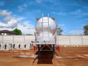 หางกล้วยหอม 3 เพลา ยกล้อหลังได้ หางกล้วยหอม 3 เพลา ยกล้อหลังได้