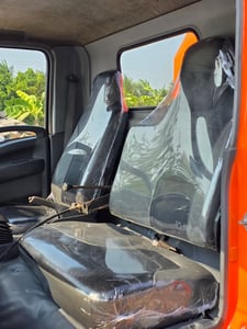 ISUZU NMR 130แรงม้า รถบรรทุก 6ล้อ บรรทุกขยะ ปี2010 เลขไมล์ 67,000 กม. ISUZU NMR 130แรงม้า รถบรรทุก 6ล้อ บรรทุกขยะ ปี2010 เลขไมล์ 67,000 กม.