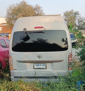 ขายรถตู้ โตโยต้า คอมมูเตอร์ ปี 2012 เกียร์ธรรมดา