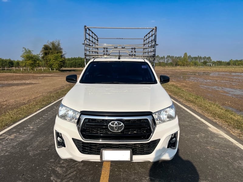 Toyota hilux revo single cab 2.4 j plus 2018