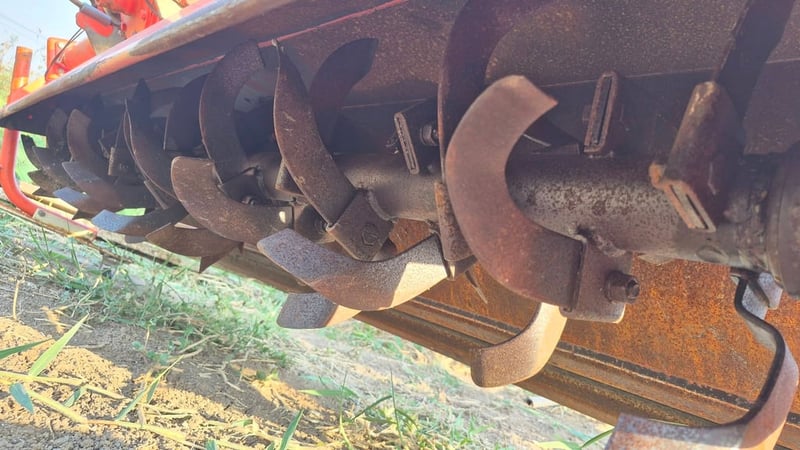 โรตารี่คูโบต้าญี่ปุ่น🇯🇵 ยาว 2 เมตร ใบใหญ่ไถไร่ไถนา ได้หมด สภาพสวย จากญี่ปุ่น🇯🇵 คุณภาพของแท้ made in Japan ราคา 22,000บาท โทร  : 0947899445