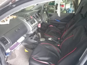 ขายรถบ้านมือเดียวผู้หญิงใช้ Honda jazz 1.5AT ปี07 ขายรถบ้านมือเดียวผู้หญิงใช้ Honda jazz 1.5AT ปี07