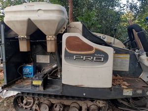 รถเกี่ยวข้าวนวดคอรวง