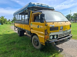ขายด่วนรถวิ่งนักเรียน KS22 ยกหัวได้ เครื่อง4BD1-110แรง พวงมาลัยพาวเวอ พร้อมใช้งาน เอกสารแจ้งจอดม.79 เล่มพร้อม ขายด่วนรถวิ่งนักเรียน KS22 ยกหัวได้ เครื่อง4BD1-110แรง พวงมาลัยพาวเวอ พร้อมใช้งาน เอกสารแจ้งจอดม.79 เล่มพร้อม