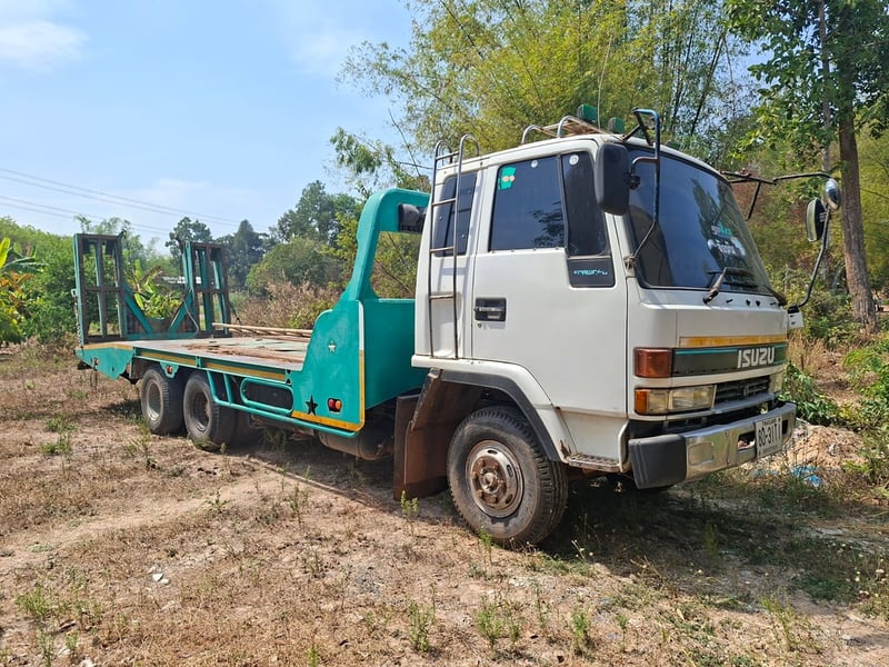 ขายรอกกี้แท่นเตี้ย2เพลา เครื่อง6BD1-เทอโบว์-200แรง ทิฟฟี่ พาวเวอ ยาง8.25ขอบ16 ขึ้น140-160ได้สบาย เล่มพร้อม