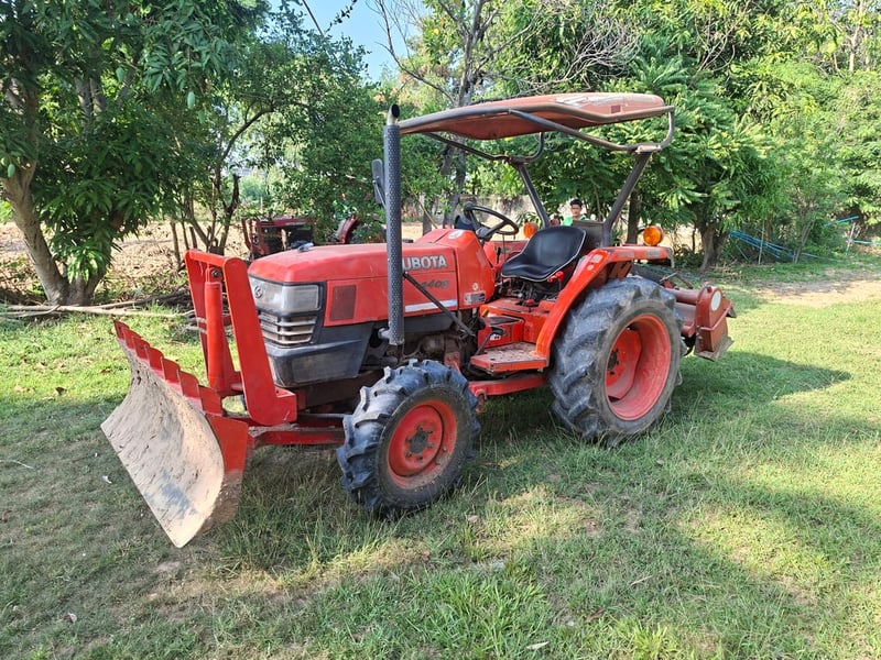 ขายด่วนL3408 อุปกร4ชิ้น ผานดัน ผานไถ โรตารี่ มีเล่มชุดโอนครบ