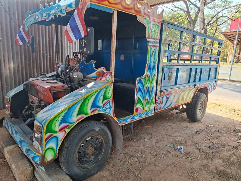 ขายอีแต๋นดั้ม เครื่องRT140แรง สตารทกุญแจ ดั้มต่อใหม่ใช้งานน้อย กะทะบรรทุก แหนบเสริม ภาษีมี มีเล่ม พร้อมใช้งาน