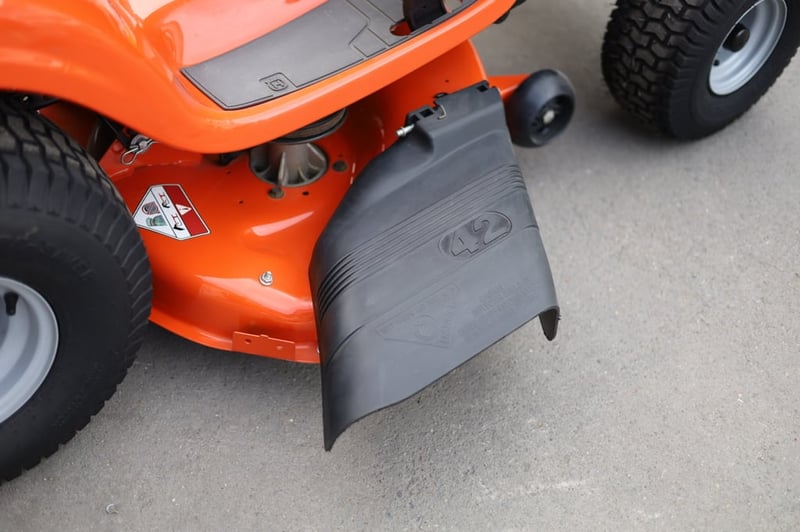 รถตัดหญ้านั่งขับมือสอง Husqvarna จากอเมริกา พร้อมใช้งาน