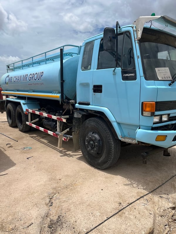 ขายรถบรรทุกนำ้ ขายรถบรรทุกนำ้