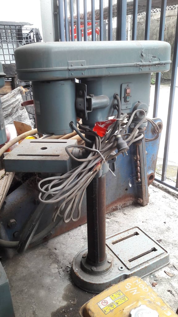 แท่นสว่าน KIRA NSD-13R AND HITACHI LE-2800