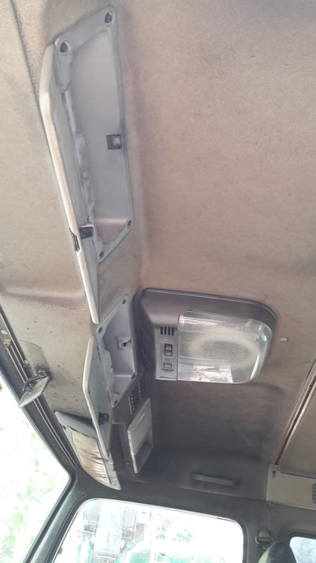 หัวเก๋ง ISUZU DECA ทําสีแล้ว สามารถใส่ได้ กับรถบรรทุกทุกรุ่น ปรับแต่งนิดหน่อย ปรึกษาช่างของท่านดู