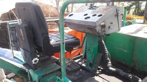 รถปูยางมะตอย VOGELE SUPER 1600 ระยะปู 4.75 -6 เมตร เครื่องดอยซ์ 6 สูบ รถปูยางมะตอย VOGELE SUPER 1600 ระยะปู 4.75 -6 เมตร เครื่องดอยซ์ 6 สูบ