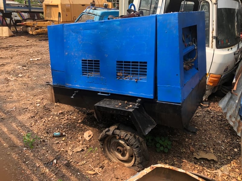 ปั้มลม AIRMAN PDS125S เครื่อง 3 สูบ 7 บาร์ มียี่ห้อ DENYO , KOMATSU