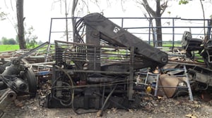 เครนติดรถบรรทุก HIAB105-2 ยกได้ 4.5 ตัน พร้อมปั้มไฮโดรลิค