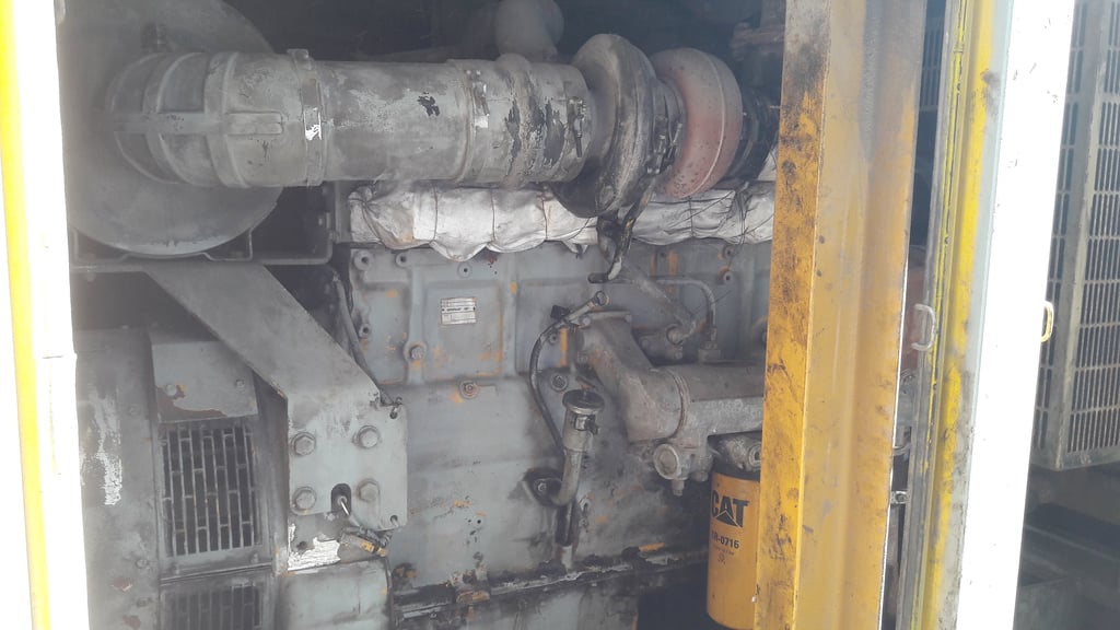 เครื่องปั่นไฟ CATERPILLAR 350 เครื่อง CAT3406