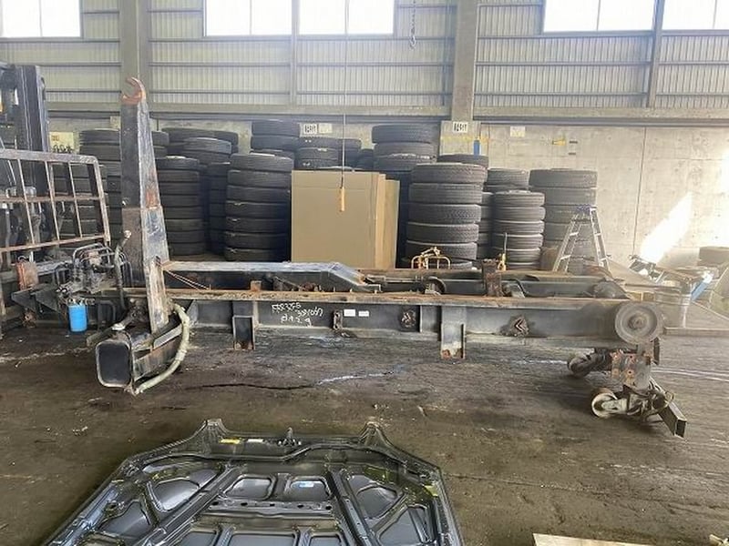 ฮุกลิฟ SHINMEIWA ขนาด 4-5 ตัน ยาว 4-5 ม.