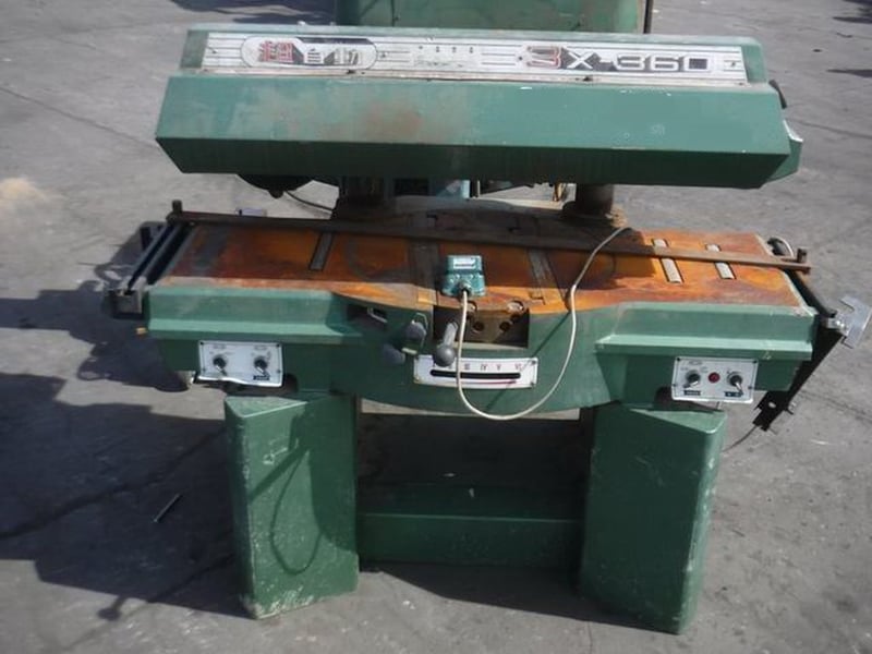 เครื่องไสไม้ SHINKOUKOGYO รุ่น 3X-360