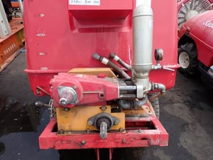 เครื่องฉีดพ่นยา พร้อมล้อลาก MARUYAMA บรรจุ 600 ลิตร และ นั่งขับ SHOSHIN บรรจุ 400 ลิตร