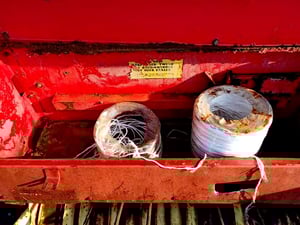 เครื่องอัดฟาง อัดใบอ้อย ยี่ห้อ NEW HOLLAND รุ่น 274 และ ยี่ห้อ STAR THB2000