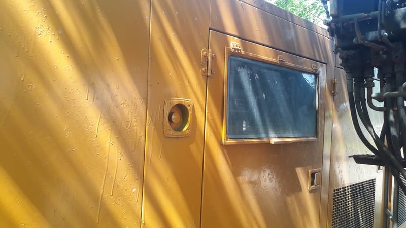 เครื่องปั่นไฟ CATERPILLAR 350 เครื่อง CAT3406 เครื่องปั่นไฟ CATERPILLAR 350 เครื่อง CAT3406