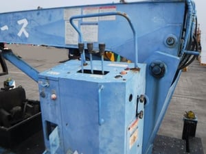 กระเช้า TADANO AT-120 ยึดได้ 12 เมตร 