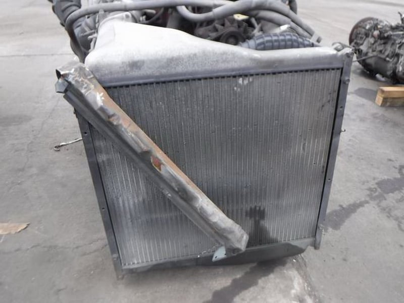 เครื่องยนต์คอมมอลเรล ยี่ห้อ HINO K13C 6สูบ 370 แรงม้า พร้อมเกียร์ และอินเตอร์คูลเลอร์