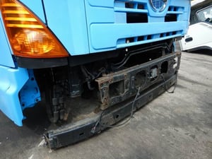 หัวเก๋ง HINO  3ใบปัด เกียร์ออโต้ กระจกไฟฟ้า
