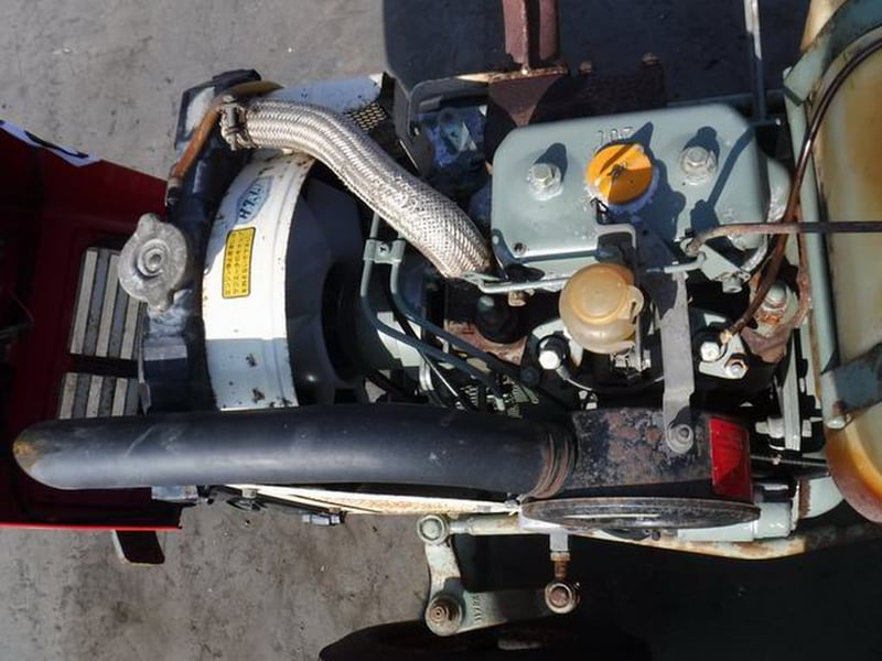 รถไถนา ยี่ห้อ MITSUBISHI รุ่น R2400